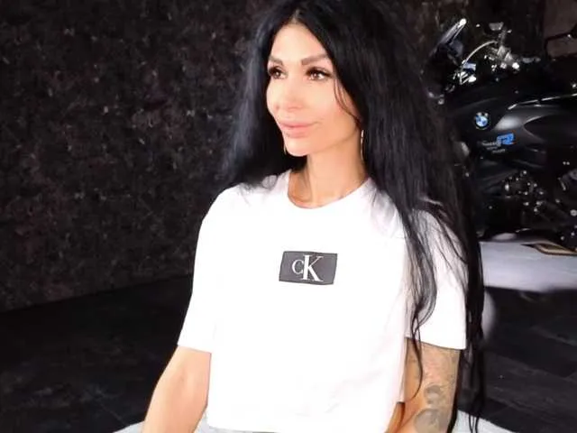 its_sweetmia – webcam model profile photo Image 11