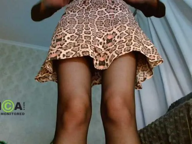 millemimi – webcam model profile photo Image 16