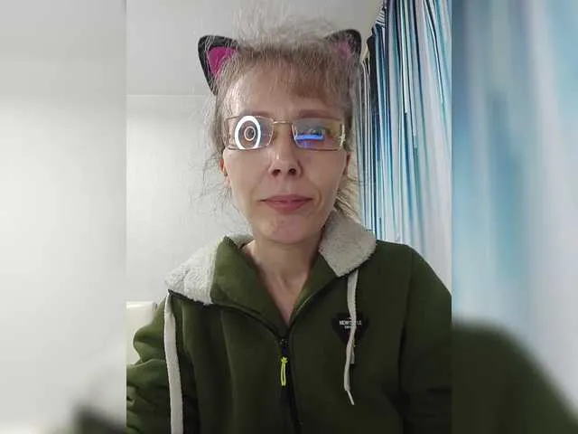 switchlorenx – webcam model profile photo Image 19