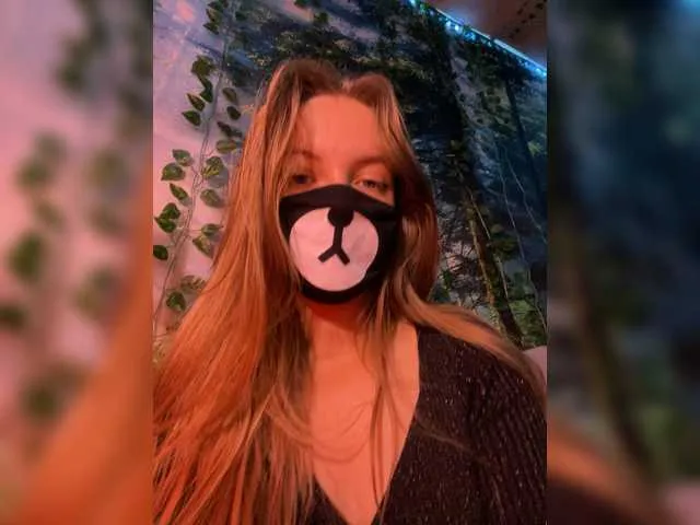 wolfsfoster – webcam model profile photo Image 7