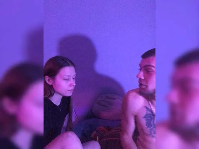 mia_calyx show preview Image 2