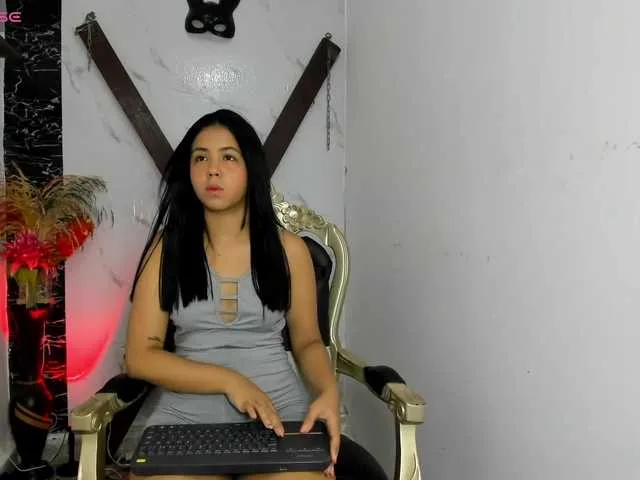 Crazy-lady – webcam model profile photo Image 10