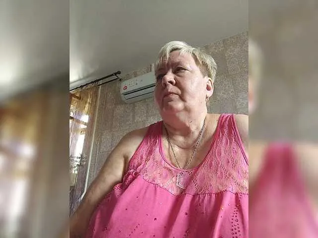 bambi_lu – webcam model profile photo Image 12