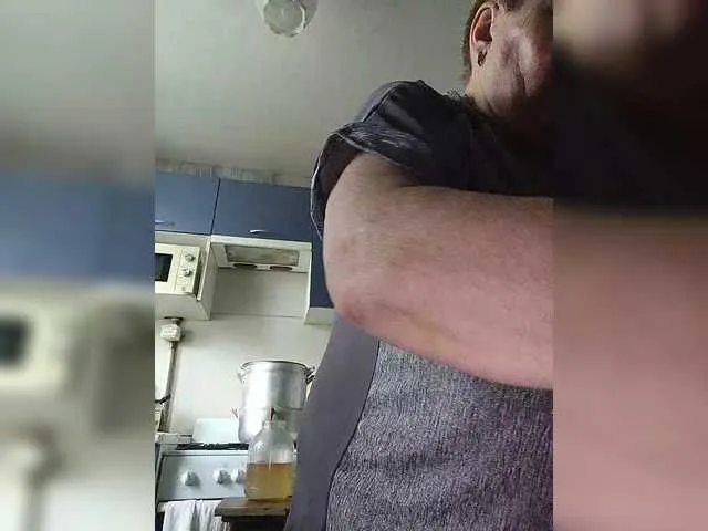 bambi_lu – webcam model profile photo Image 14