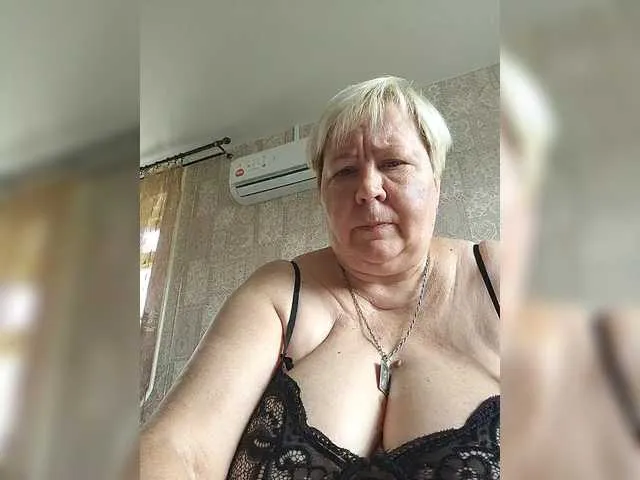 bambi_lu – webcam model profile photo Image 6