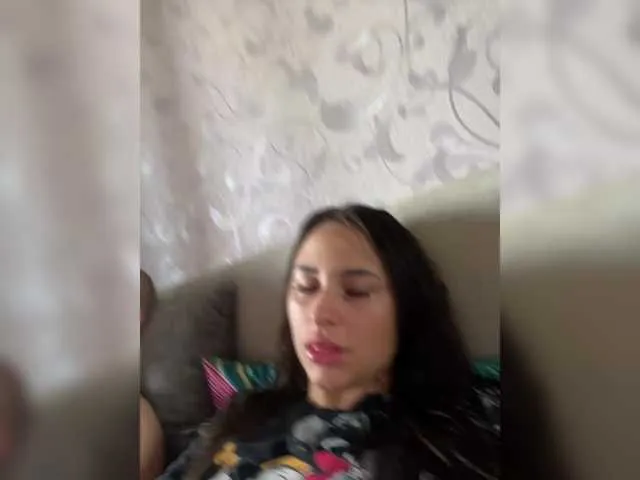 savagesweethearts – webcam model profile photo Image 2