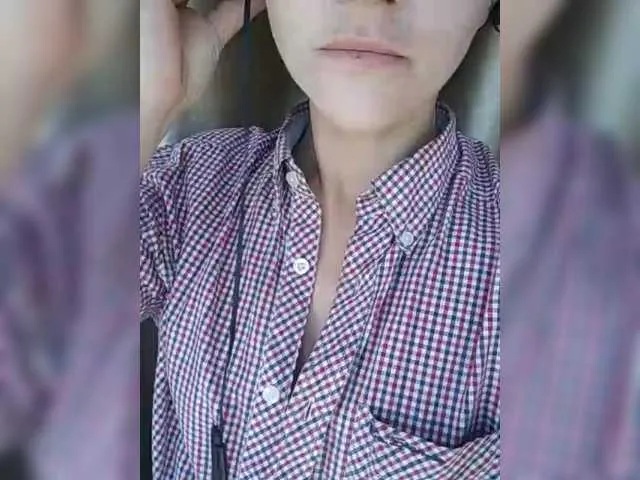 sary_hott – webcam model profile photo Image 5