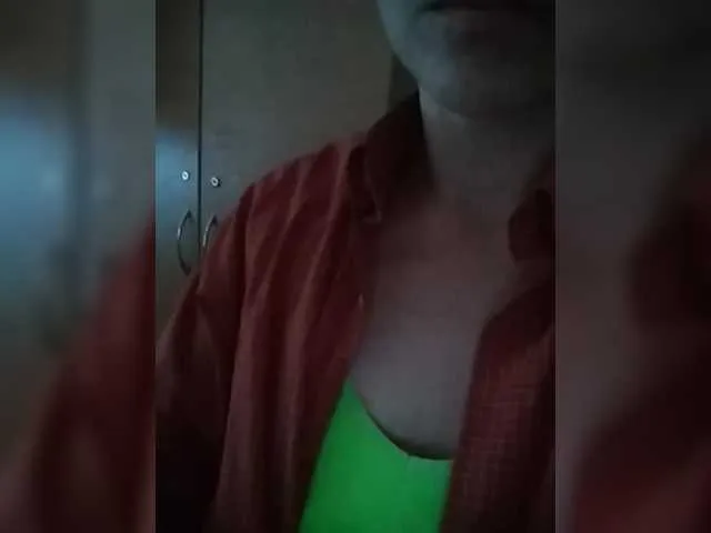 sary_hott – webcam model profile photo Image 6