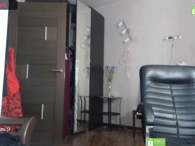 alana15 – webcam model profile photo Image 8