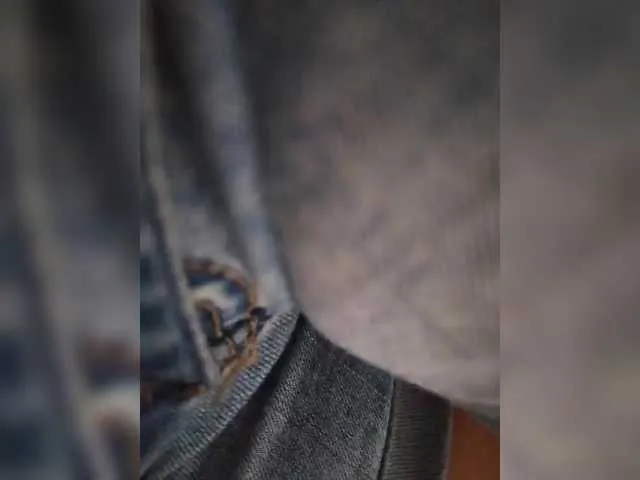 sunsets – webcam model profile photo Image 16