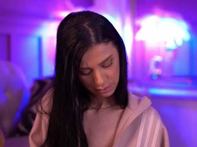 Rinamay_ – webcam model profile photo Image 6