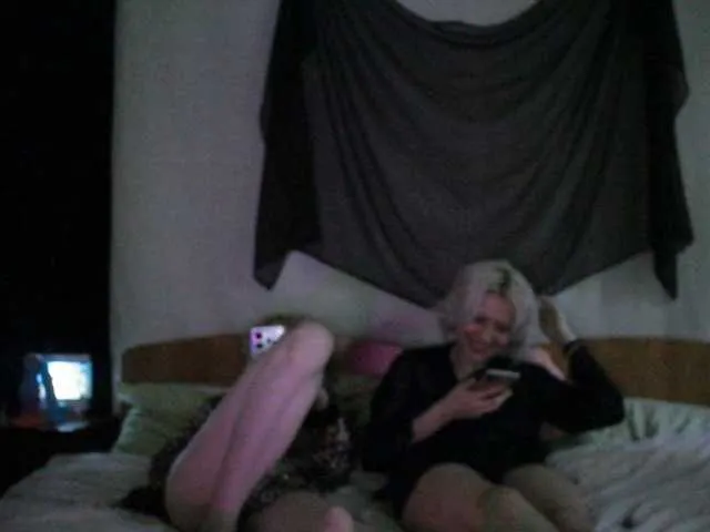 -Molly- – webcam model profile photo Image 8