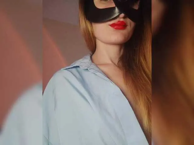 leidycrstnch21 – webcam model profile photo Image 12