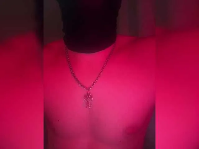 Strongqueen – webcam model profile photo Image 3