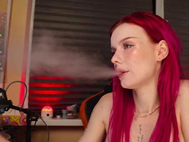 smoking4sex – webcam model profile photo Image 19