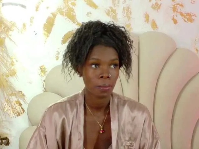 haylefirehot – webcam model profile photo Image 10