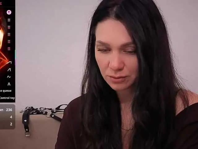 Mist_tMia – webcam model profile photo Image 16