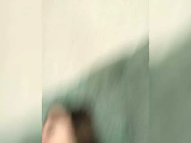 lucretiaburnaugh – webcam model profile photo Image 8