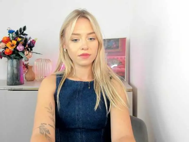 bambi_lu – webcam model profile photo Image 11