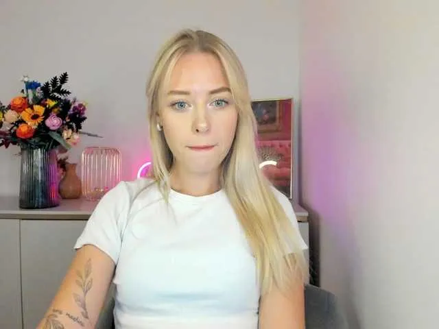 bambi_lu – webcam model profile photo Image 13