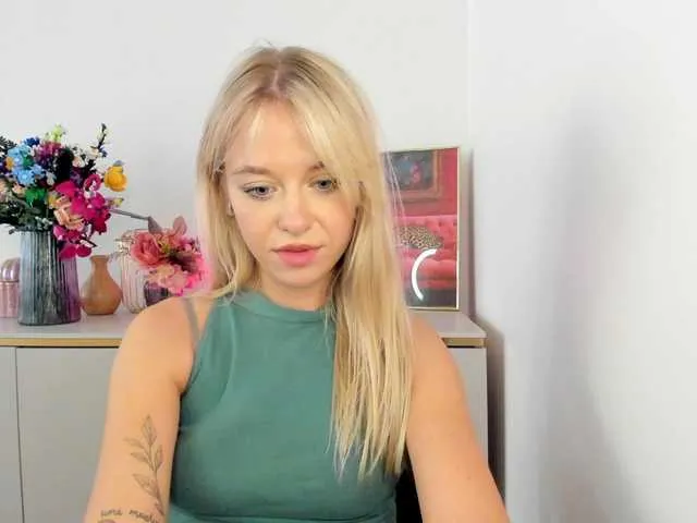 bambi_lu – webcam model profile photo Image 4