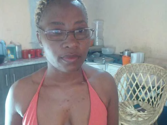 drillhouse_ – webcam model profile photo Image 6