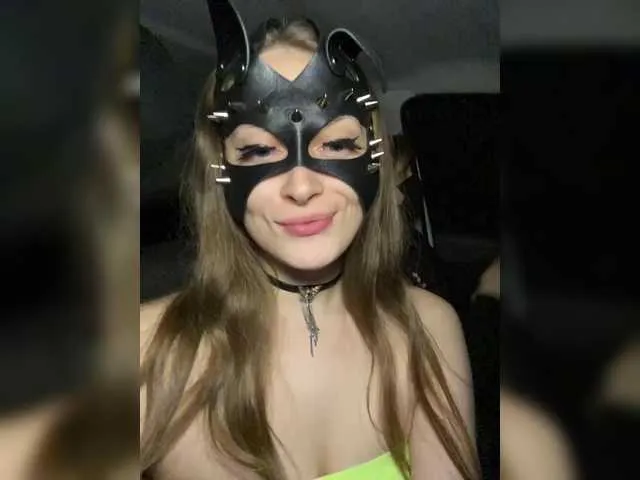 NA-KAREN-V8 – webcam model profile photo Image 14