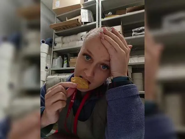 keepmyvibe___ – webcam model profile photo Image 15