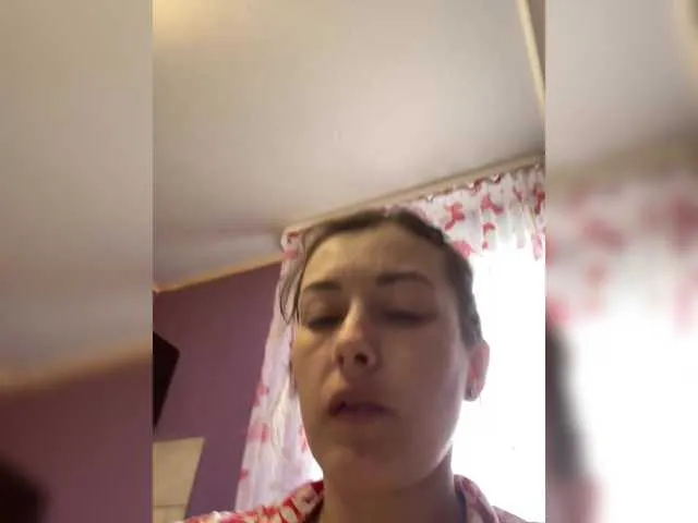 maddiebryggs – webcam model profile photo Image 5