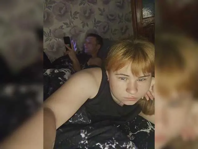 YoungSquad – webcam model profile photo Image 10