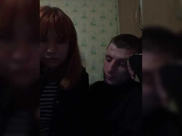 YoungSquad – webcam model profile photo Image 4