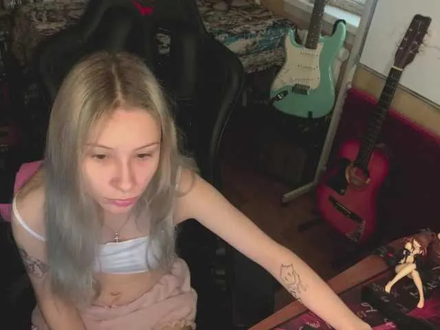 luna_berryy – webcam model profile photo Image 3