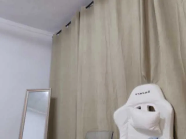 ruby_amor – webcam model profile photo Image 10