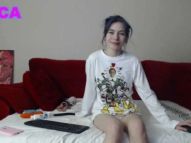 Kisa-Gav – webcam model profile photo Image 3