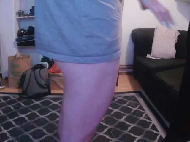 millemimi – webcam model profile photo Image 2