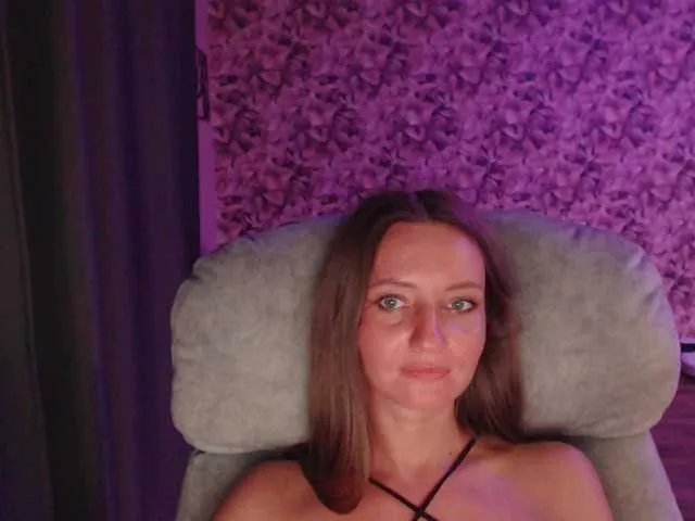 Crazy-lady – webcam model profile photo Image 11