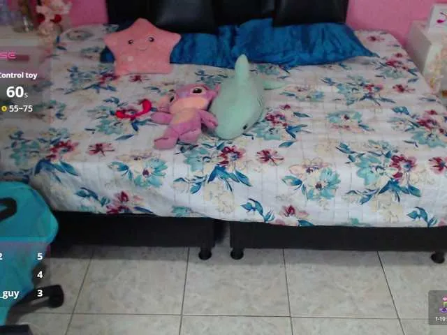 miamillers1 – webcam model profile photo Image 17