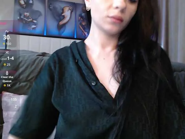 LaureMestler – webcam model profile photo Image 10