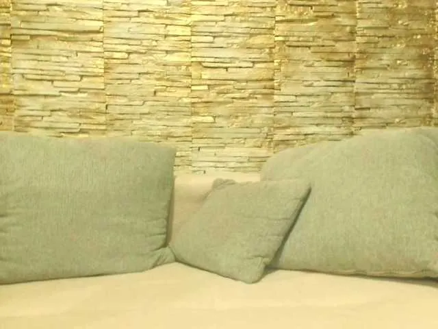 Flexiblecouple – webcam model profile photo Image 11