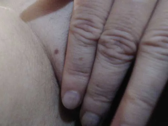 Linnea – webcam model profile photo Image 19