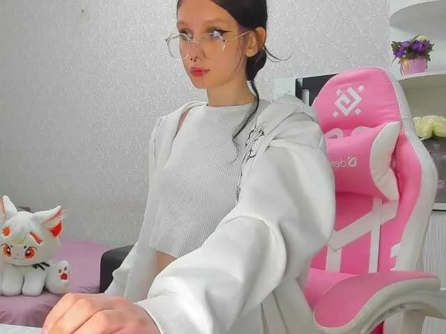 Kukaruka01 – webcam model profile photo Image 10