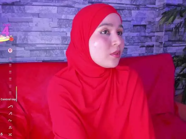 haylefirehot – webcam model profile photo Image 3