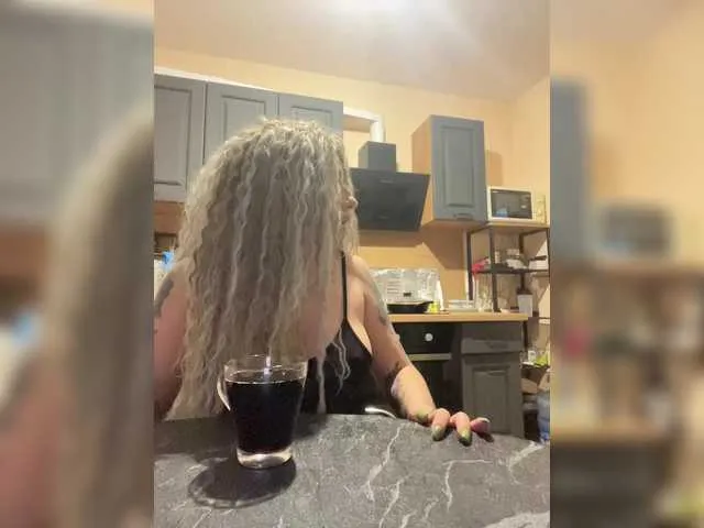 -AngelAri- – webcam model profile photo Image 4