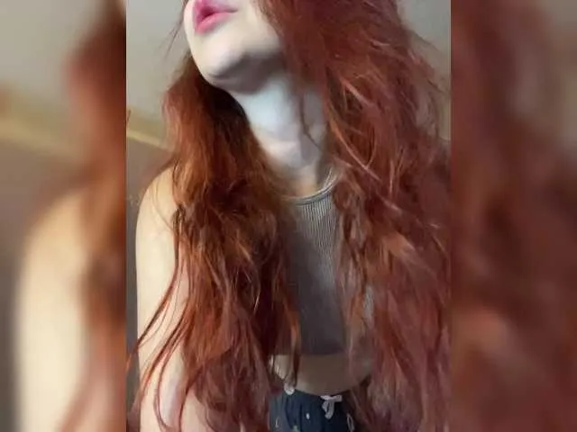 seahotseason – webcam model profile photo Image 14