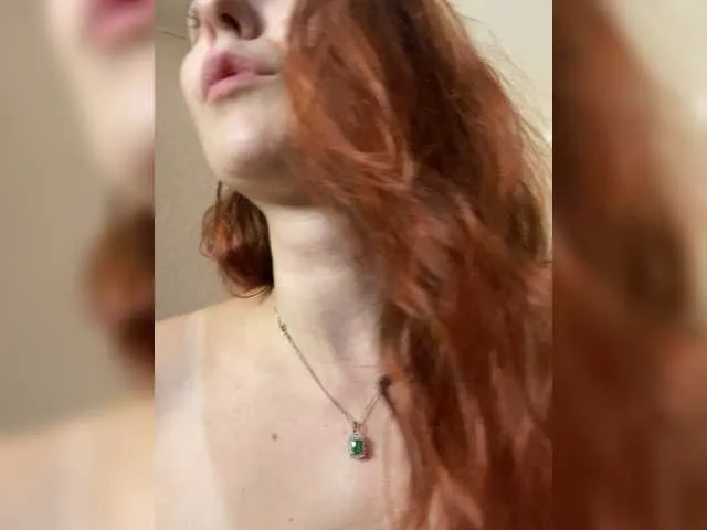 seahotseason – webcam model profile photo Image 17