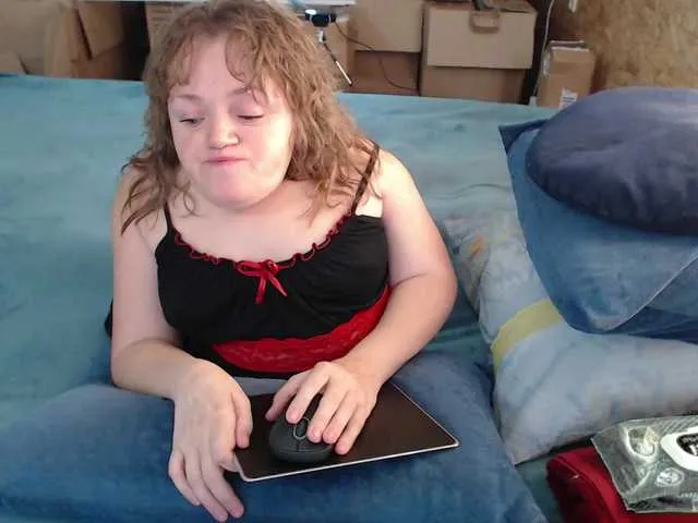 alana15 – webcam model profile photo Image 16