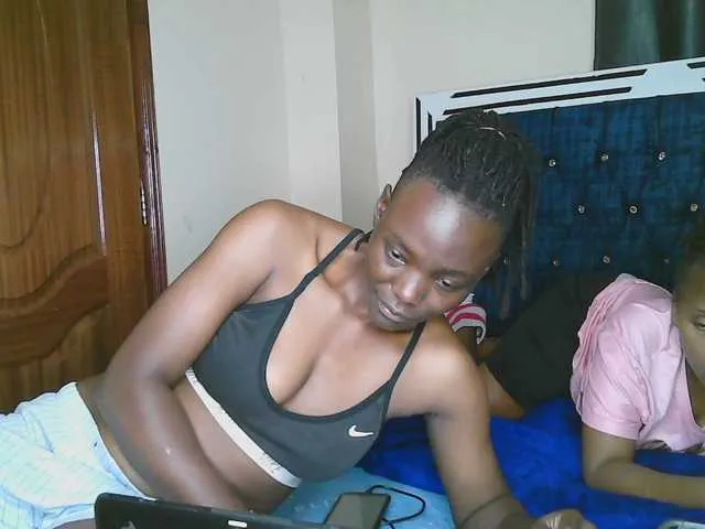 hina_porn – webcam model profile photo Image 9