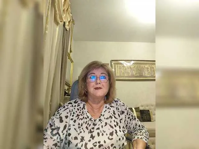 bambi_lu – webcam model profile photo Image 12