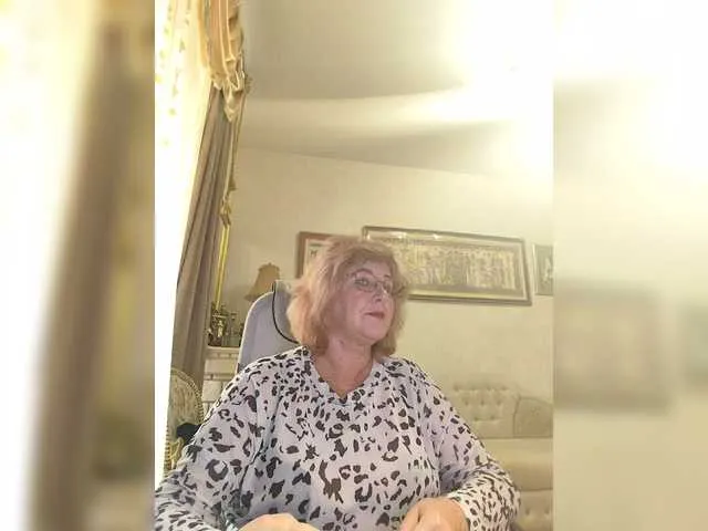 bambi_lu – webcam model profile photo Image 18