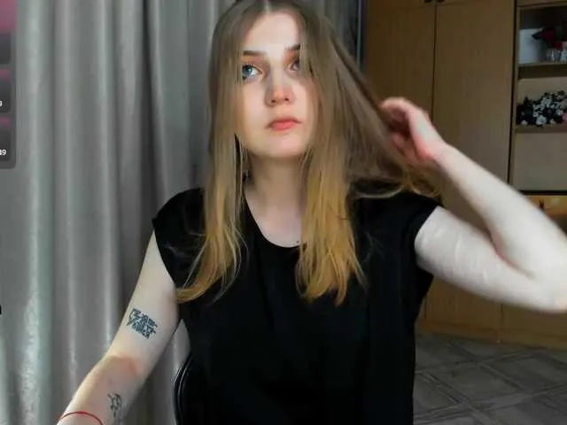 bambi_lu – webcam model profile photo Image 11